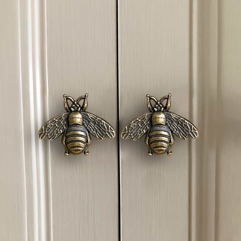 2 Vintage Bee Cabinet Handles, - Used Furniture Hardware บทวิจารณ์และราคา